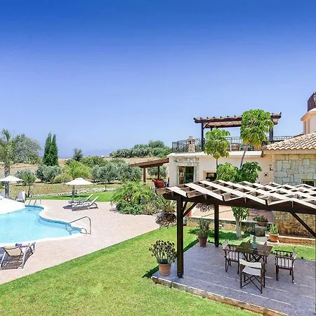 Villa Yialos