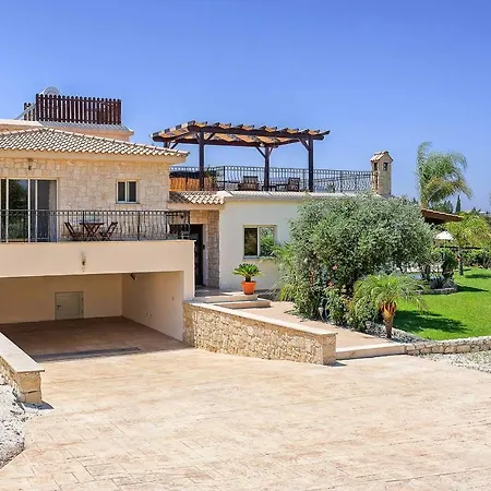 Villa Yialos